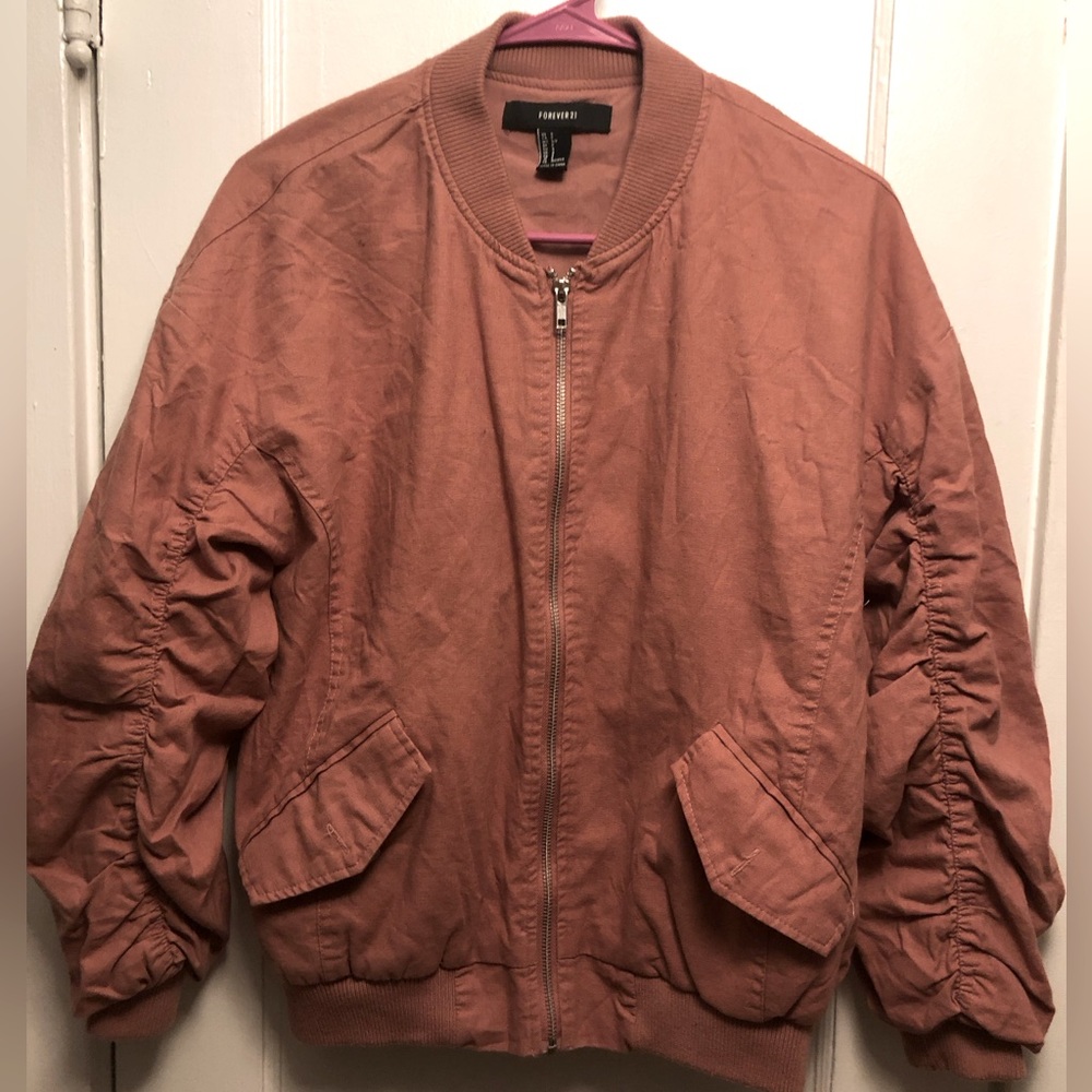 Pink bomber jacket. Forever 21